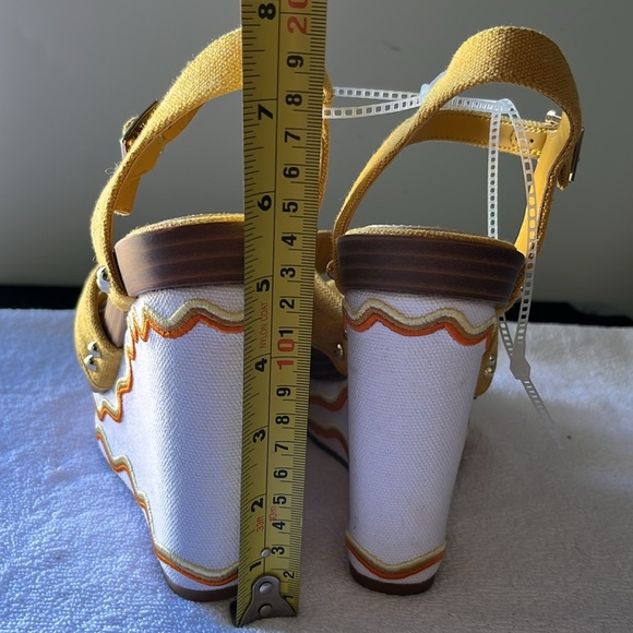 DANNIJO X Gianni bini Yellow Wedge Sandals - Picture 10 of 10